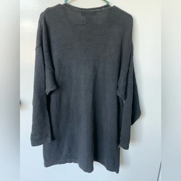 Vintage Embroidered Christmas Sweater - Picture 2 of 4